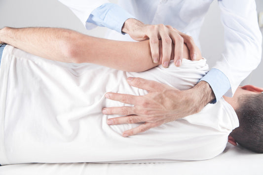 Strappo o stiramento muscolare? Differenze, sintomi e trattamento corretto